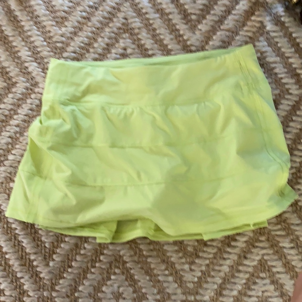 Lululemon pace rival skirt size 6 yellow
